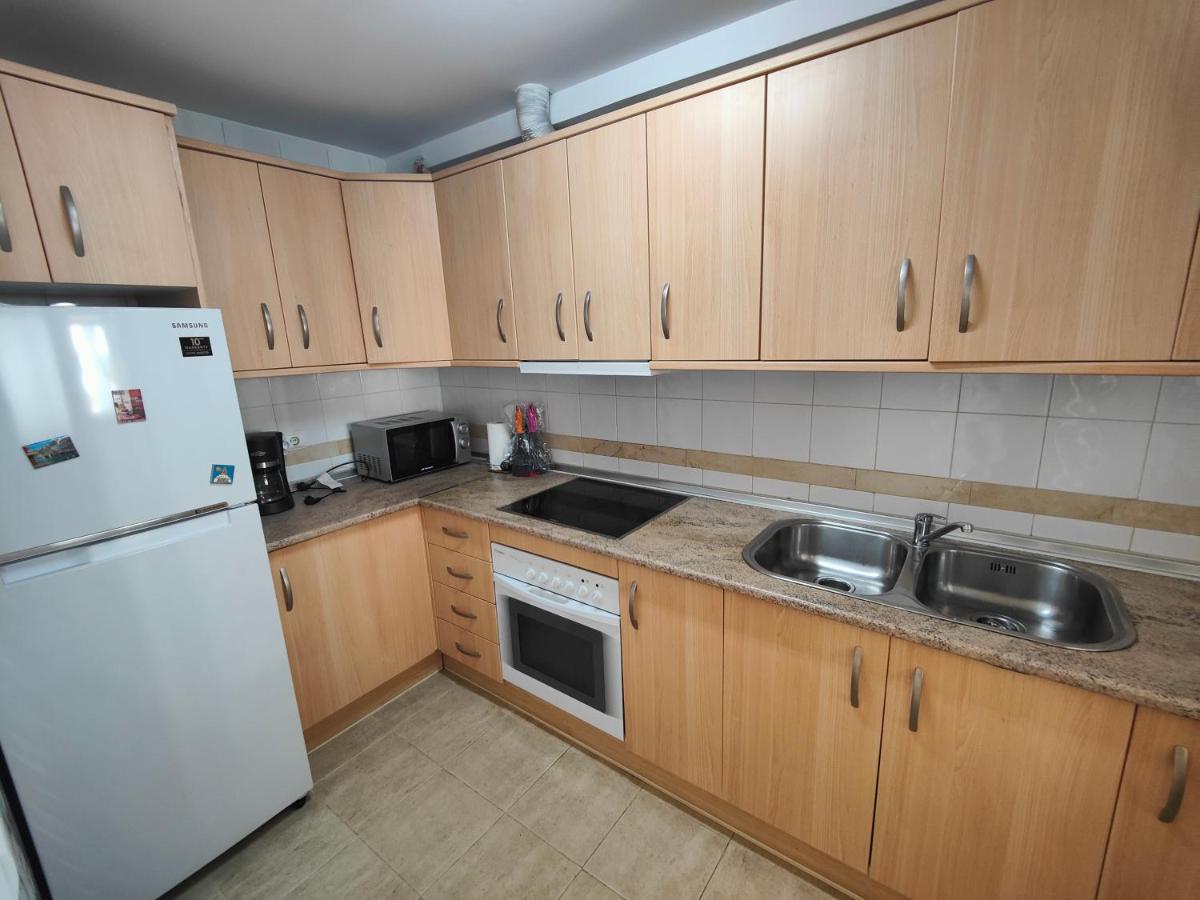 Gran Apartamento Cerca De La Playa Con Piscina En El Centro Fuengirola Exterior foto