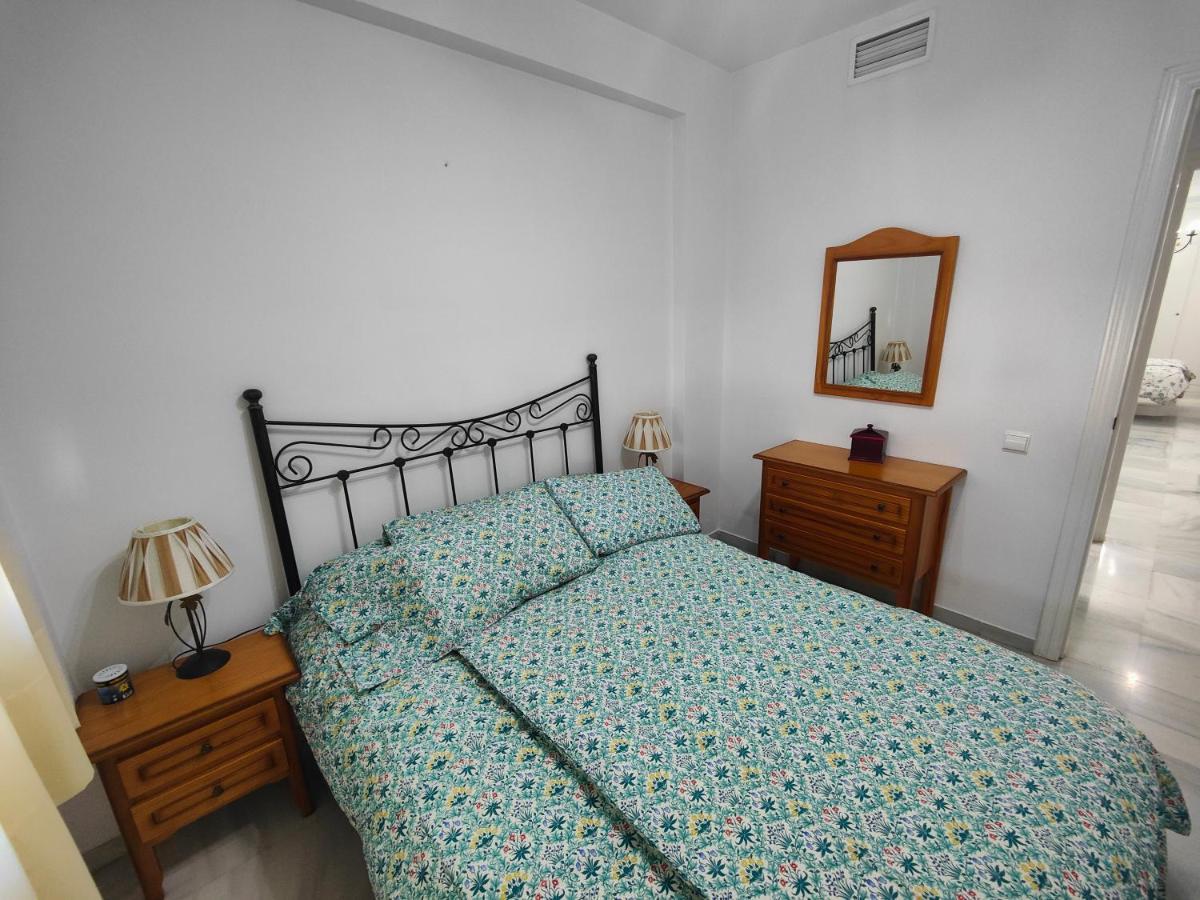 Gran Apartamento Cerca De La Playa Con Piscina En El Centro Fuengirola Exterior foto